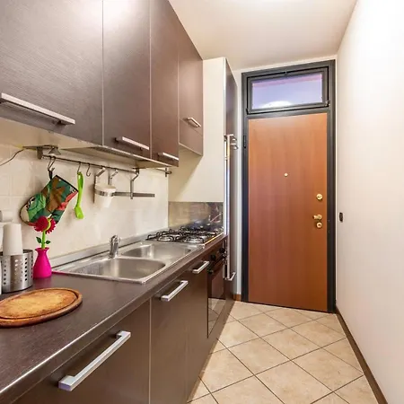 Rosa Flat - With Pool Apartment Polpenazze del Garda